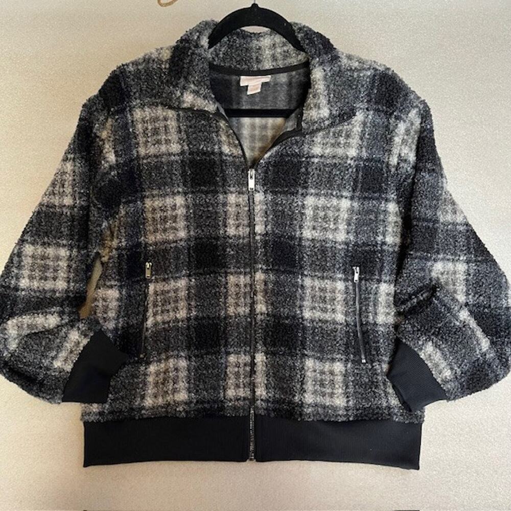 Lacey‎ Chabert Comfy Chic Sherpa Jacket Size XL Black Plaid shacket CottageCore